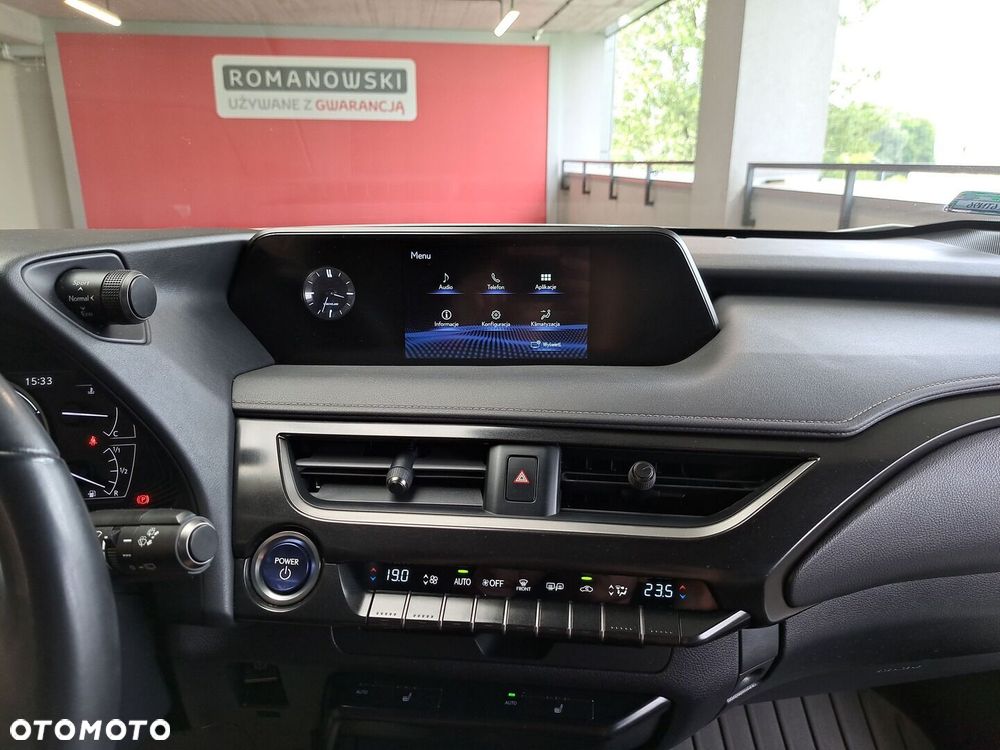Lexus UX 250h GPF Business Edition 2WD - 21