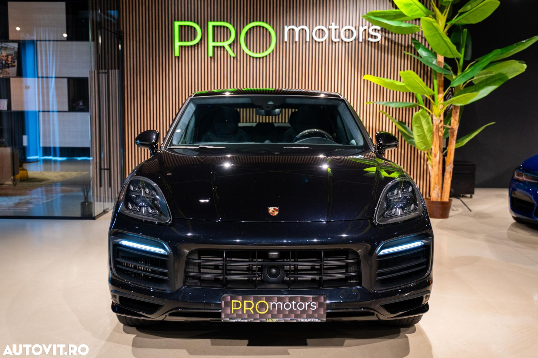 Porsche Cayenne Coupe - 7