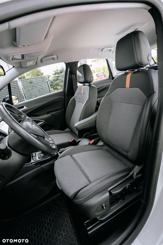 Opel Crossland X - 16