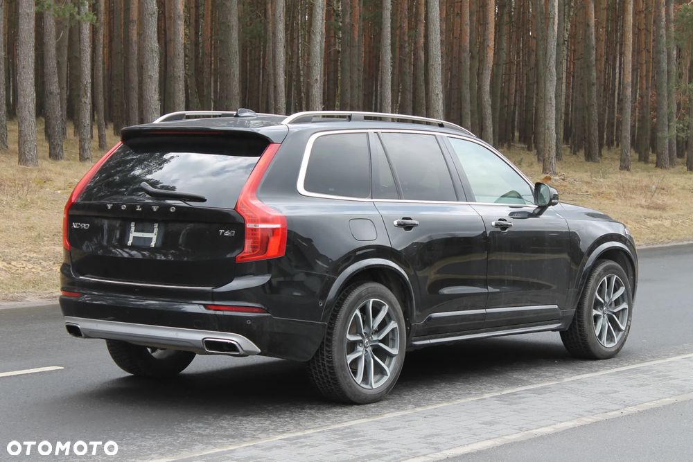 Volvo XC 90 T6 AWD Momentum - 3
