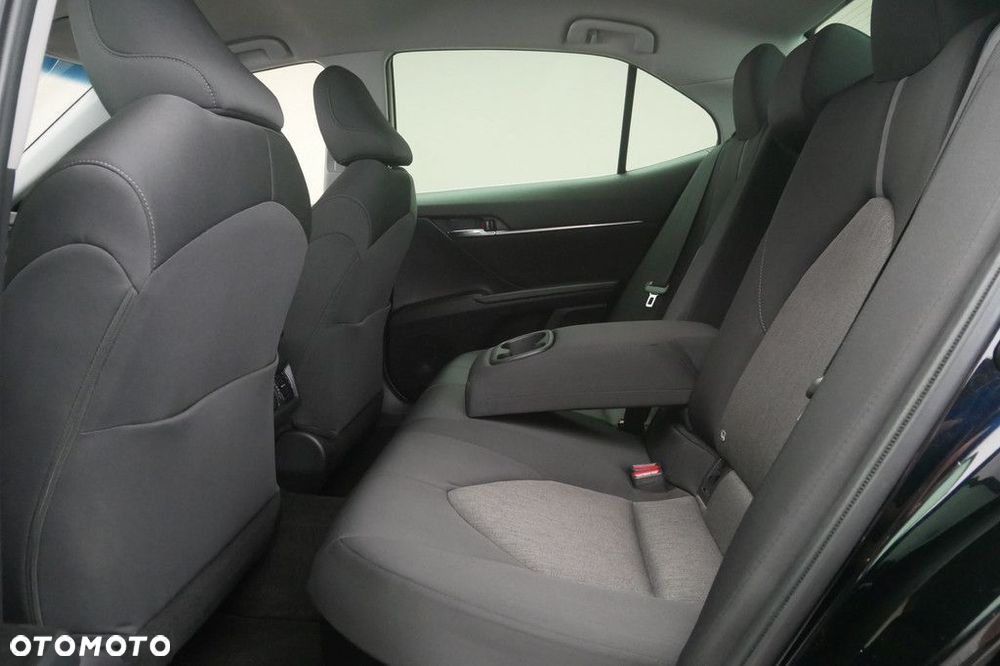 Toyota Camry 2.5 Hybrid Comfort CVT - 15