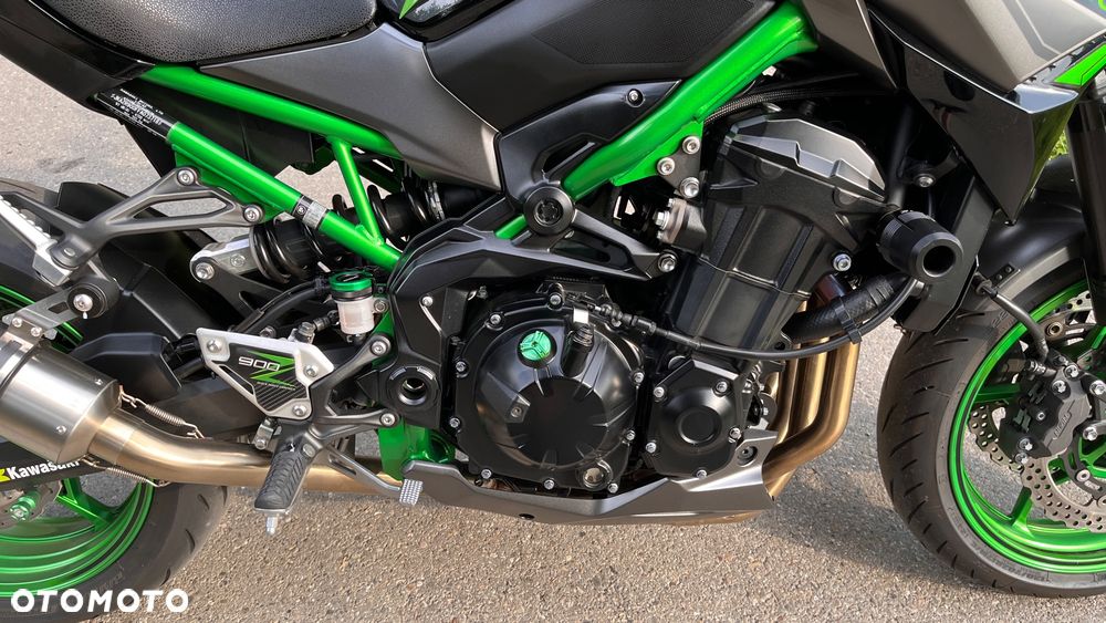 Kawasaki Z 900 - 8