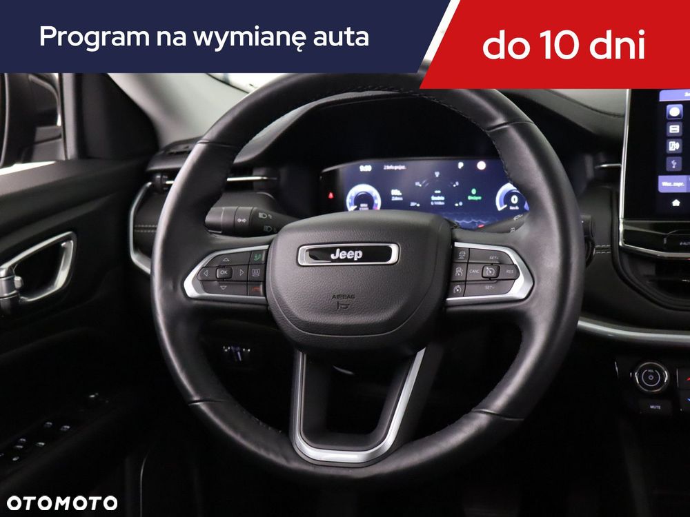 Jeep Compass - 22