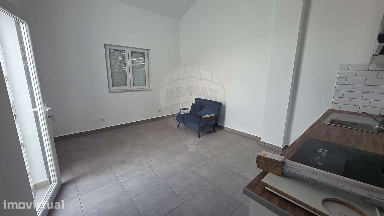 Moradia T1 para venda - Grande imagem: 5/9