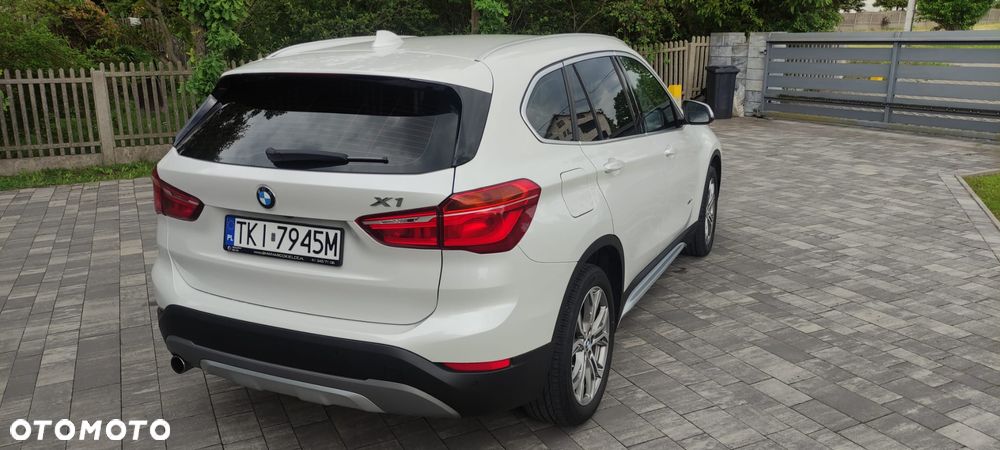BMW X1 xDrive18d - 4