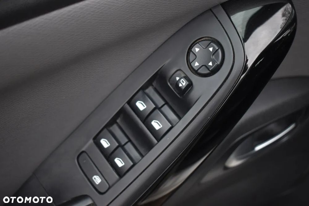 Citroën C4 Grand Picasso BlueHDi 120 Exclusive - 29