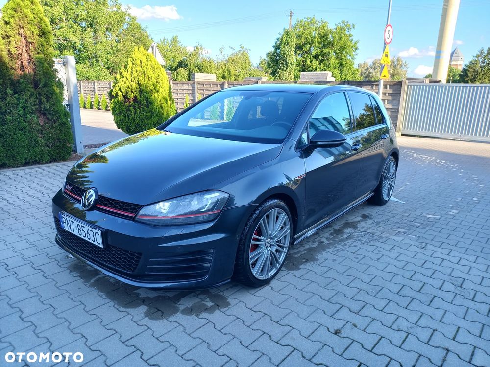 Volkswagen Golf 2.0 TSI BMT GTI Performance - 1
