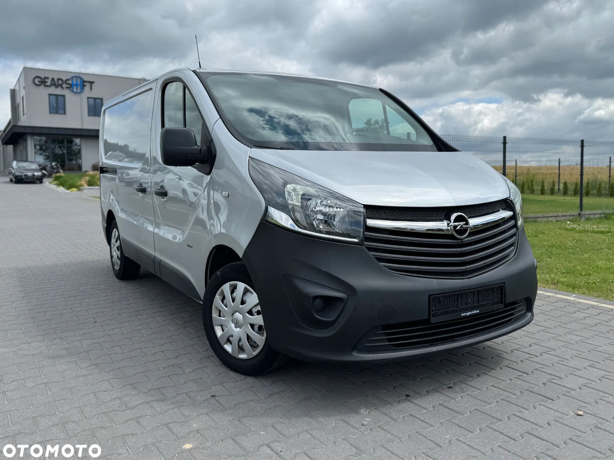 Opel VIVARO - 1