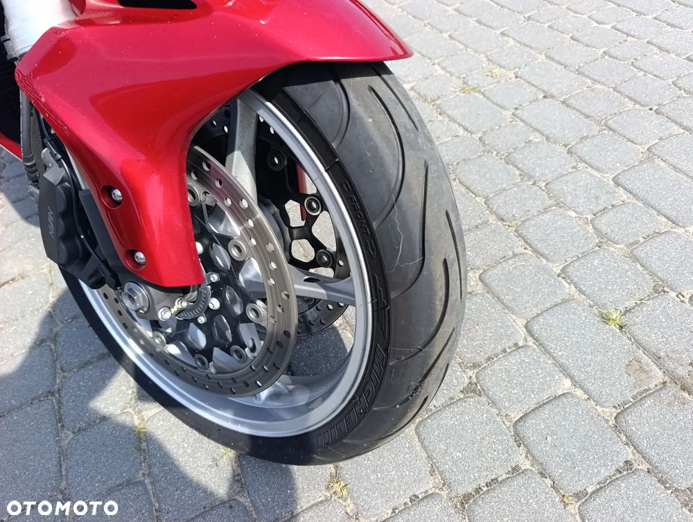 Honda VFR - 5