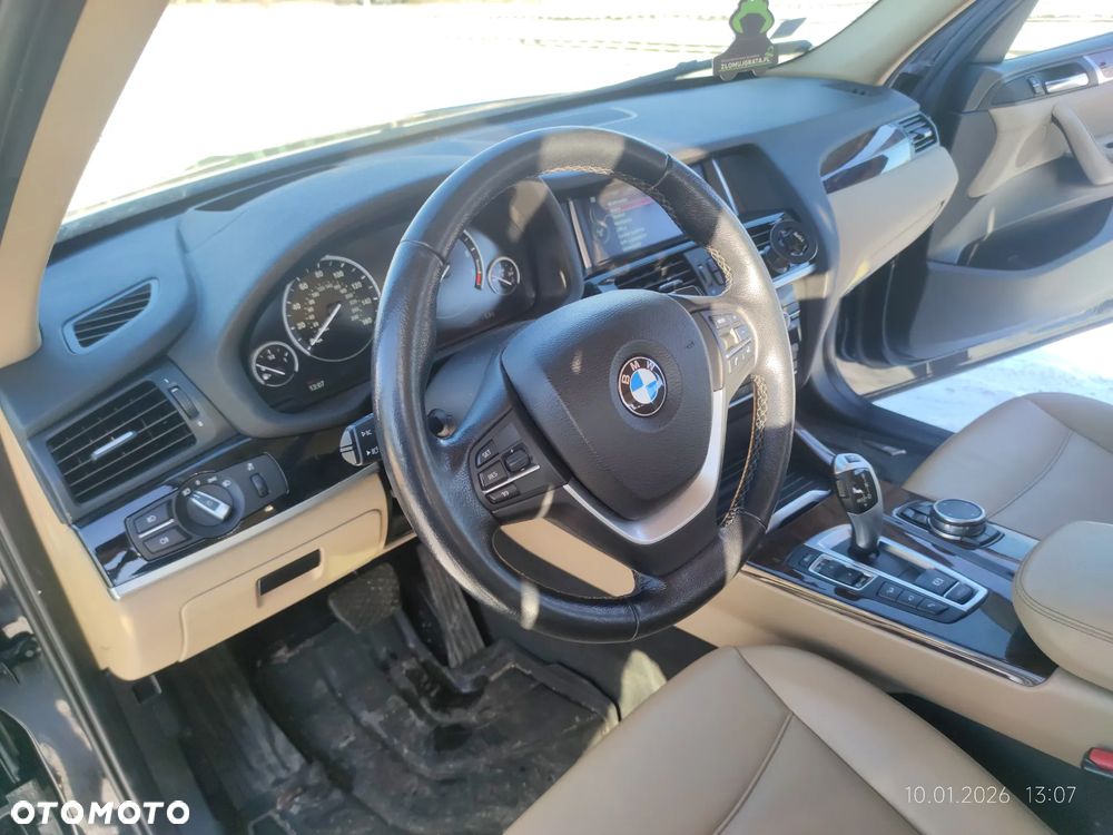BMW X3 28i xDrive - 17