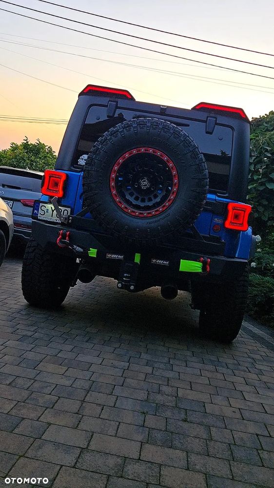 Jeep Wrangler 3.6 Unlim Sahara - 33