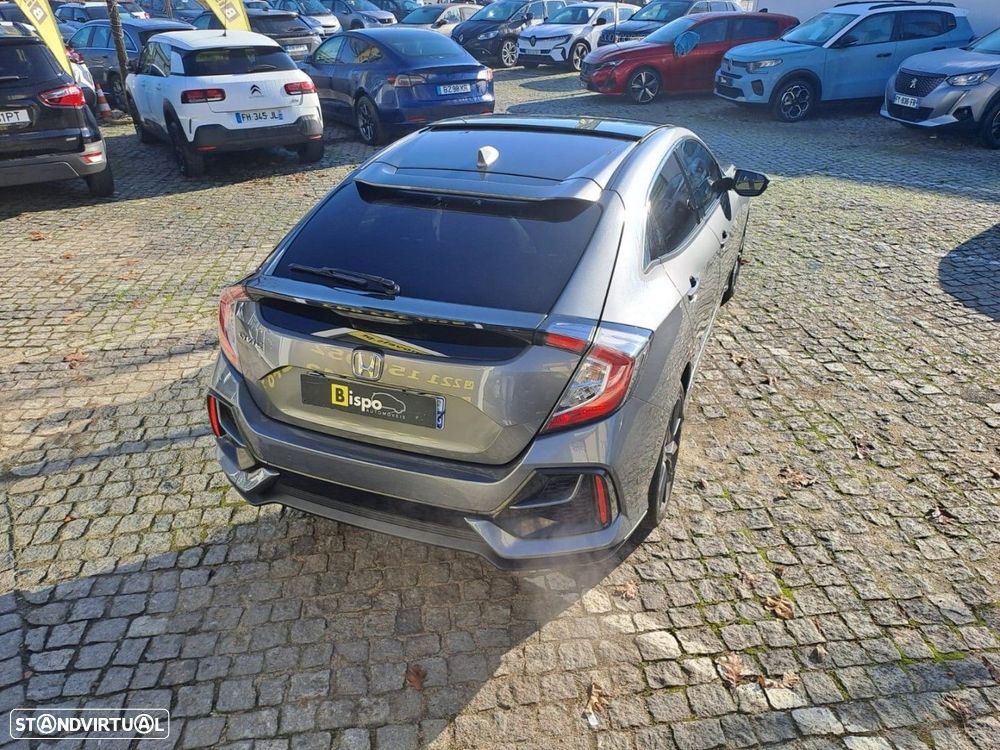 Honda Civic 1.0 i-VTEC Executive Premium CVT - 10