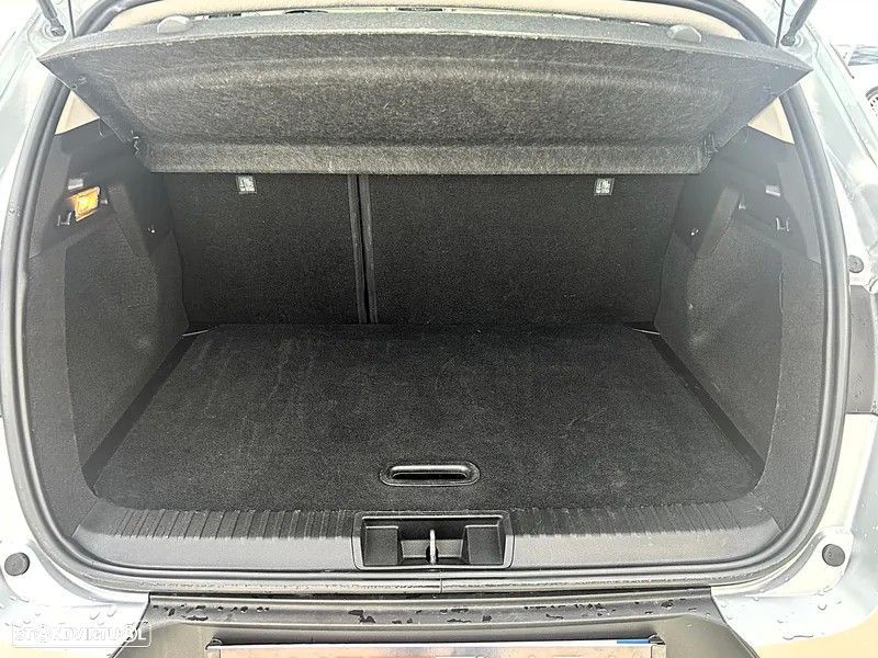 Renault Captur BLUE dCi 115 EDC BUSINESS EDITION - 28