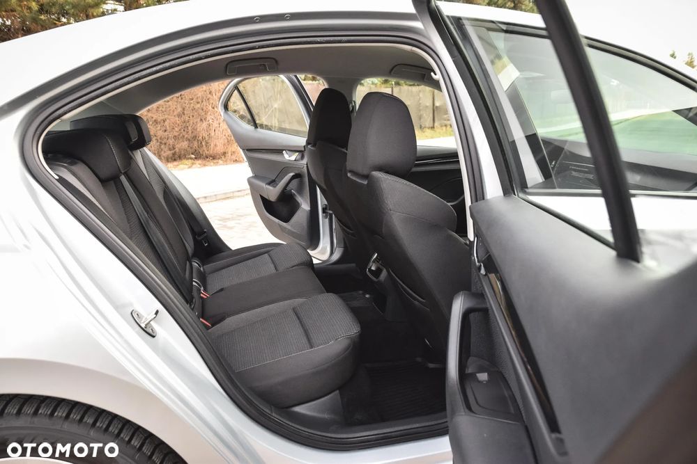 Skoda Octavia 1.5 TSI ACT Ambition - 23