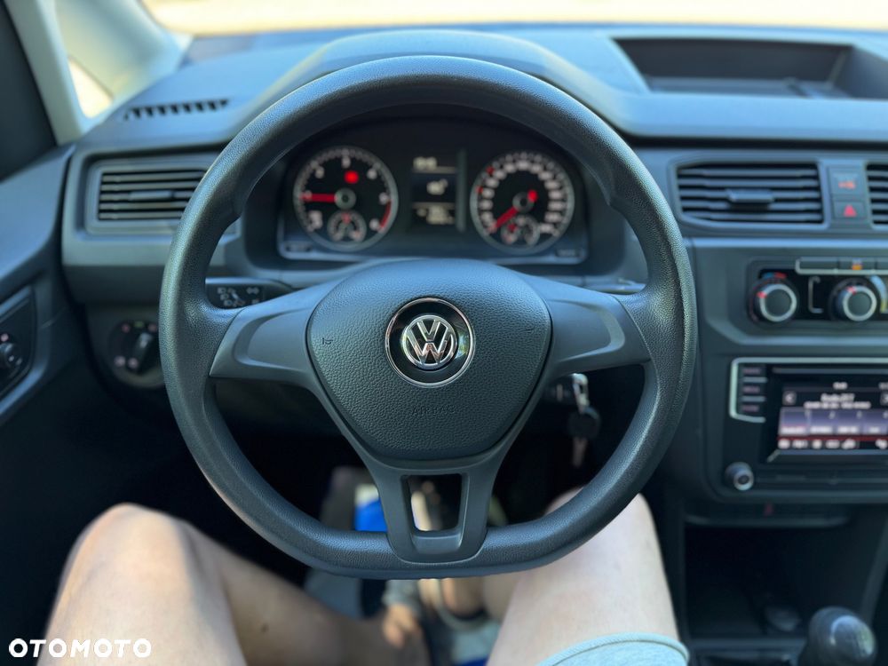 Volkswagen Caddy - 22