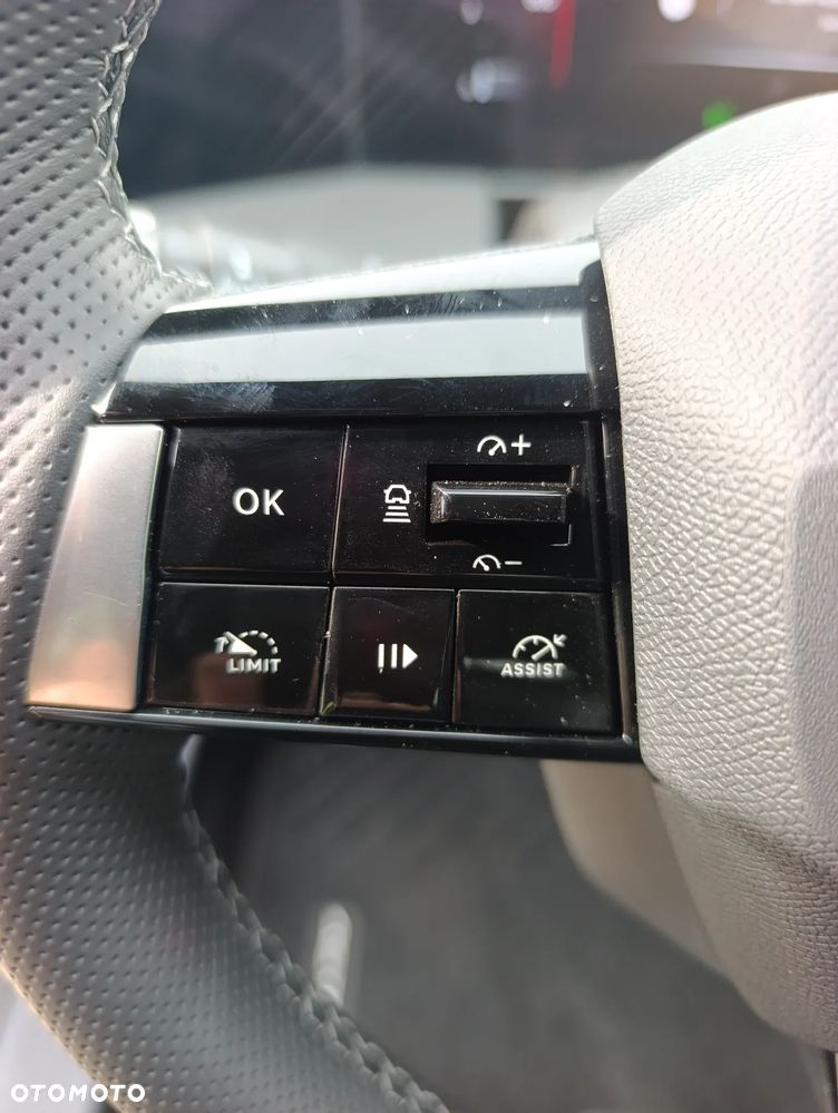 Opel Astra 1.2 Turbo Business Elegance - 30