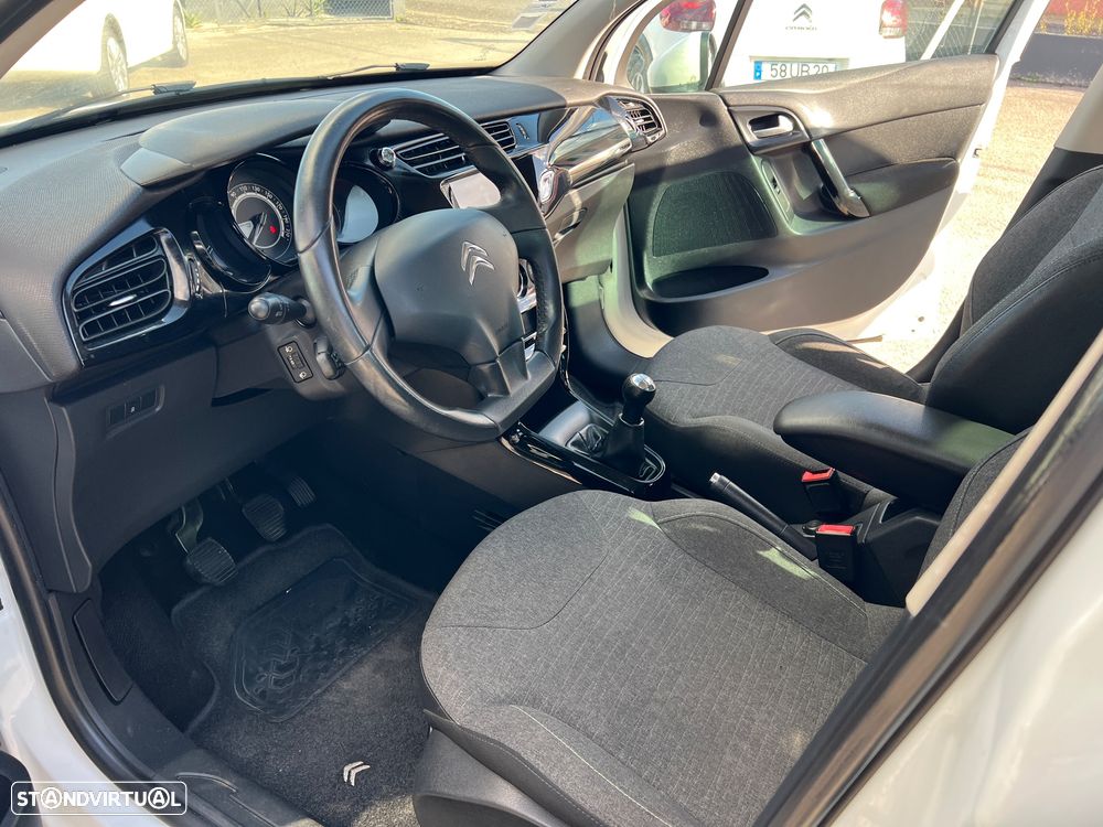 Citroën C3 1.2 PureTech Collection - 9