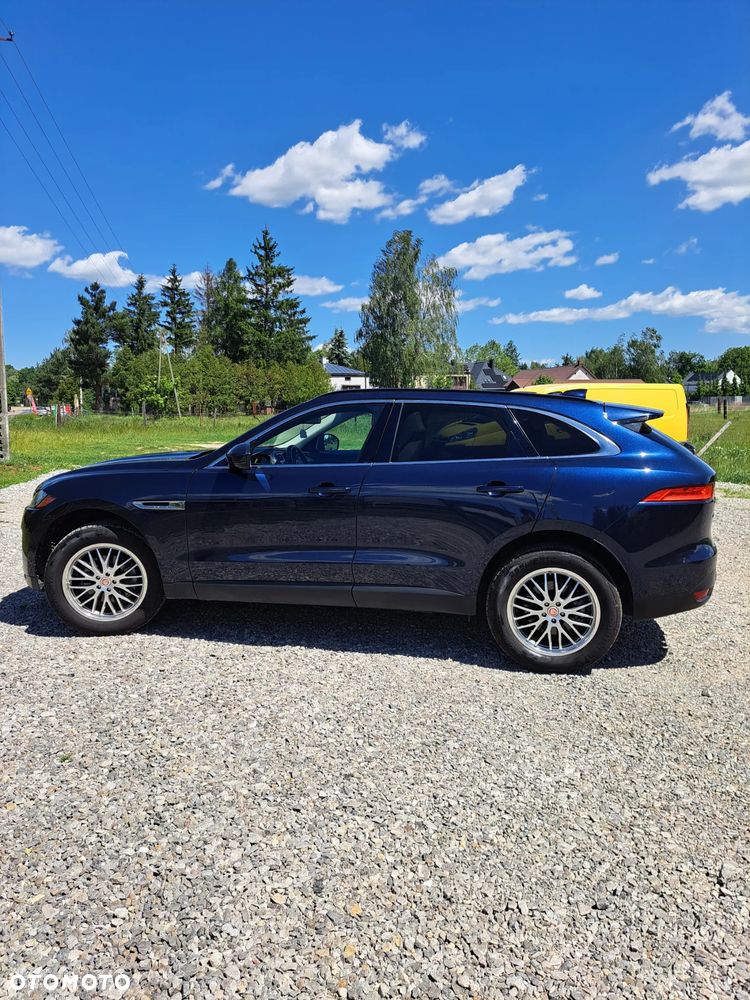 Jaguar F-Pace 25t AWD Prestige - 5
