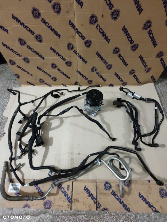 SPRĘŻARKA KOMPRESOR KLIMATYZACJI SCANIA S R - 2