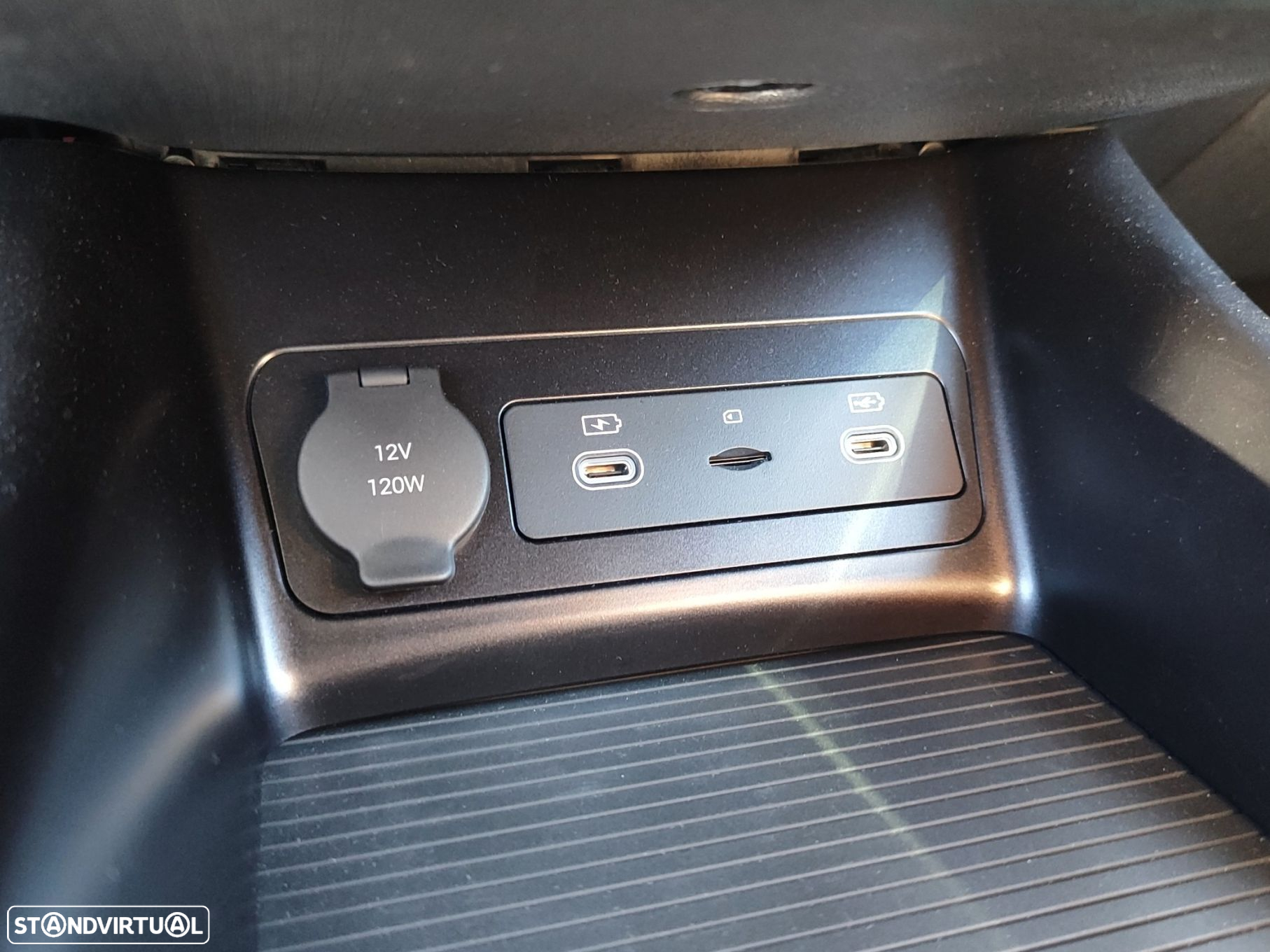 BYD Dolphin 60.4 kWh Design - 26
