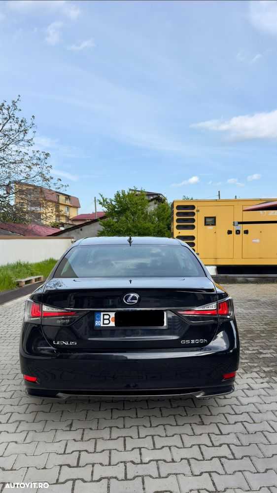 Lexus Seria GS - 2