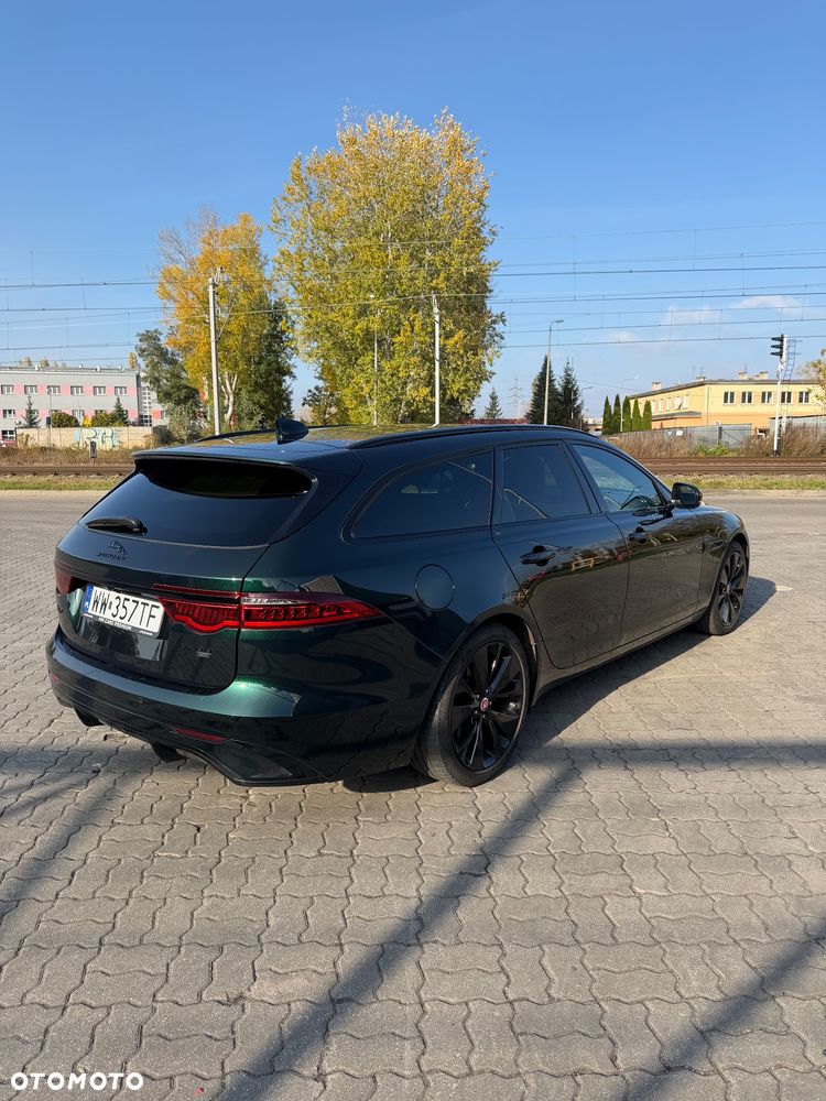 Jaguar Xf 2022 photo 4
