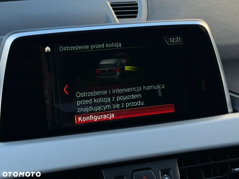 BMW X1 sDrive18i Advantage - 20