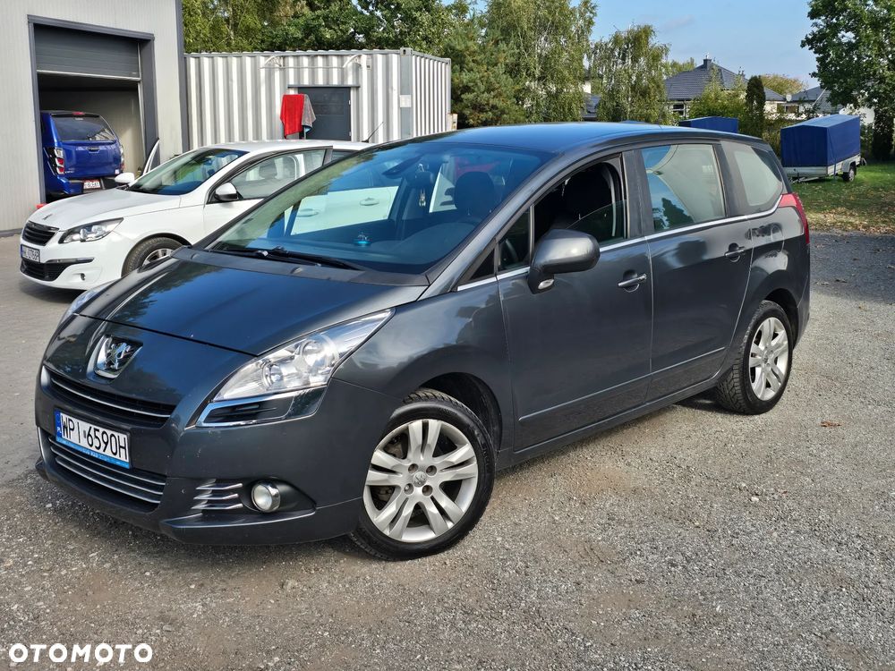 Peugeot 5008
