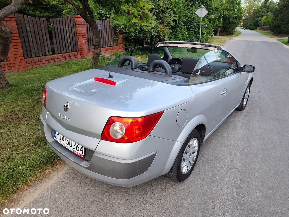 Renault Megane 1.6 16V Dynamique - 4