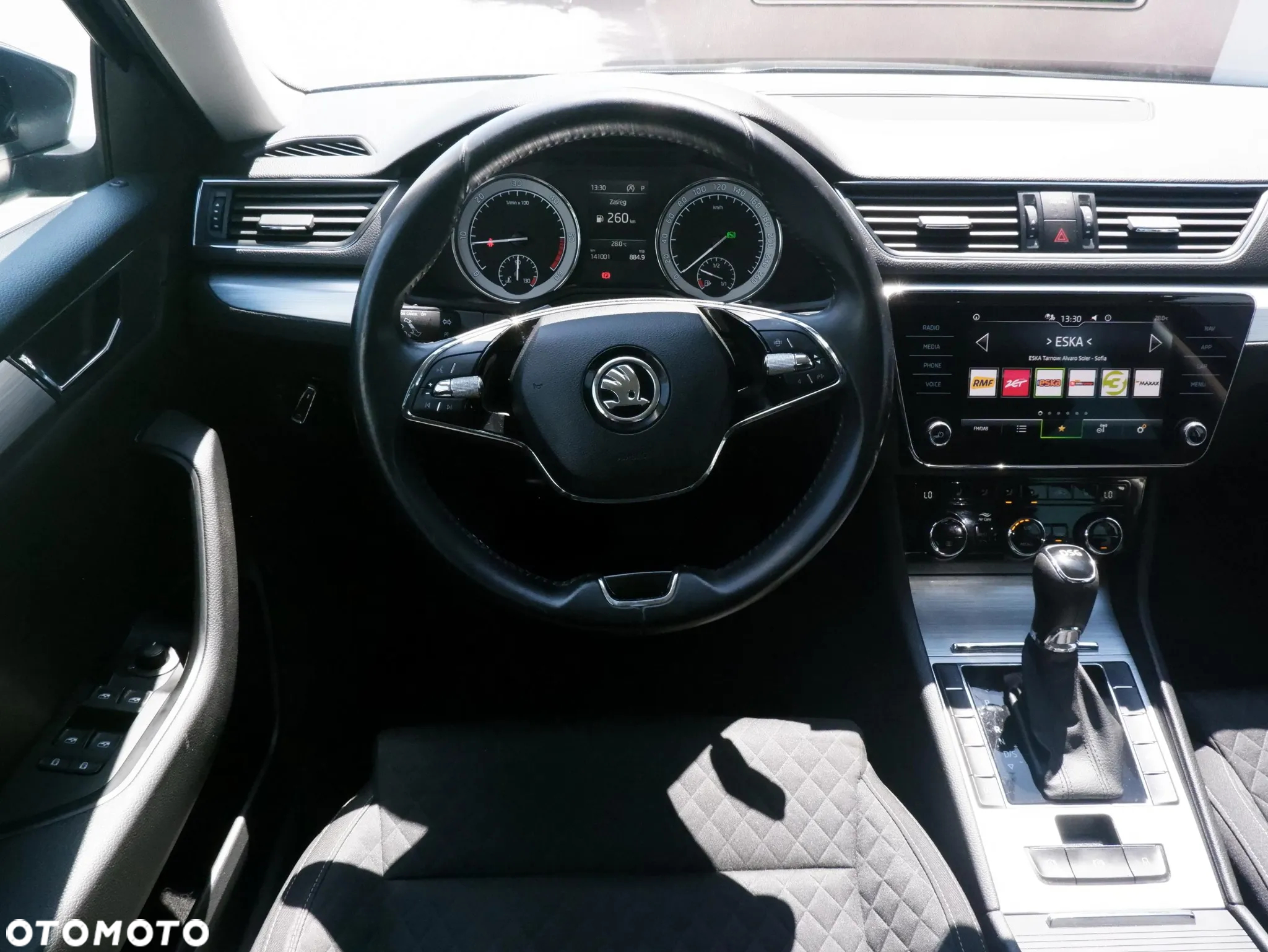 Skoda Superb 2.0 TDI SCR Ambition DSG - 21