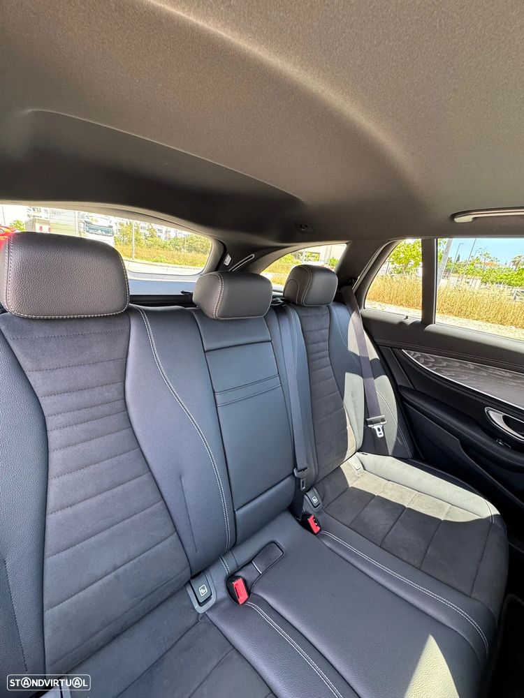 Mercedes-Benz E 300 de 4Matic T 9G-TRONIC AMG Line - 10