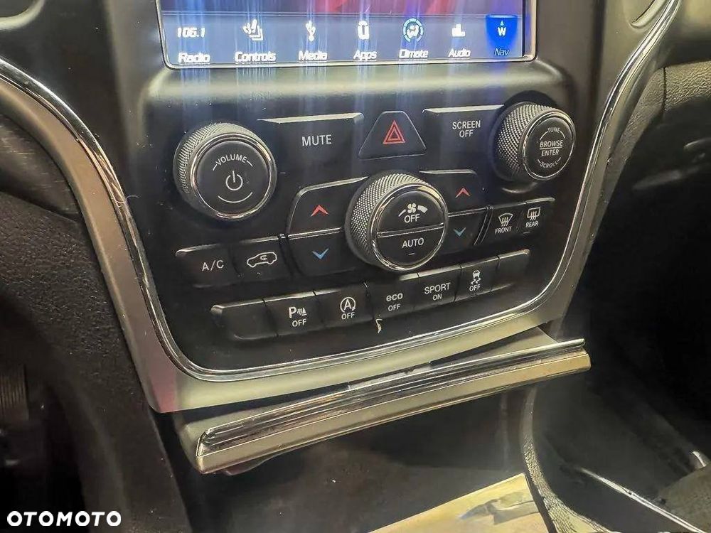 Jeep Grand Cherokee 3.6 V6 Overland - 11