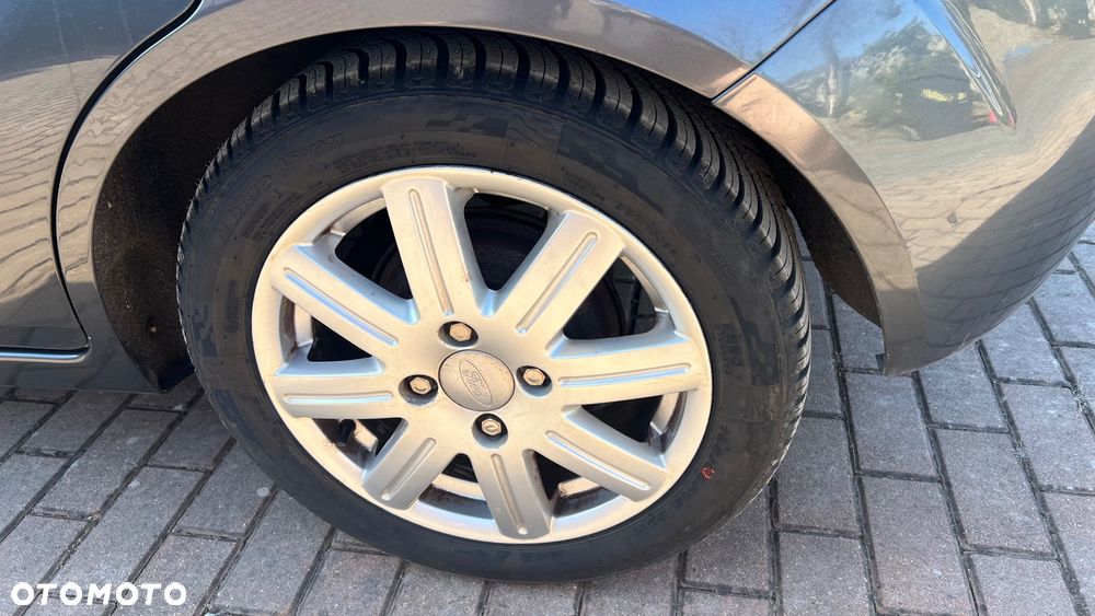 Ford Fiesta 1.25 - 10