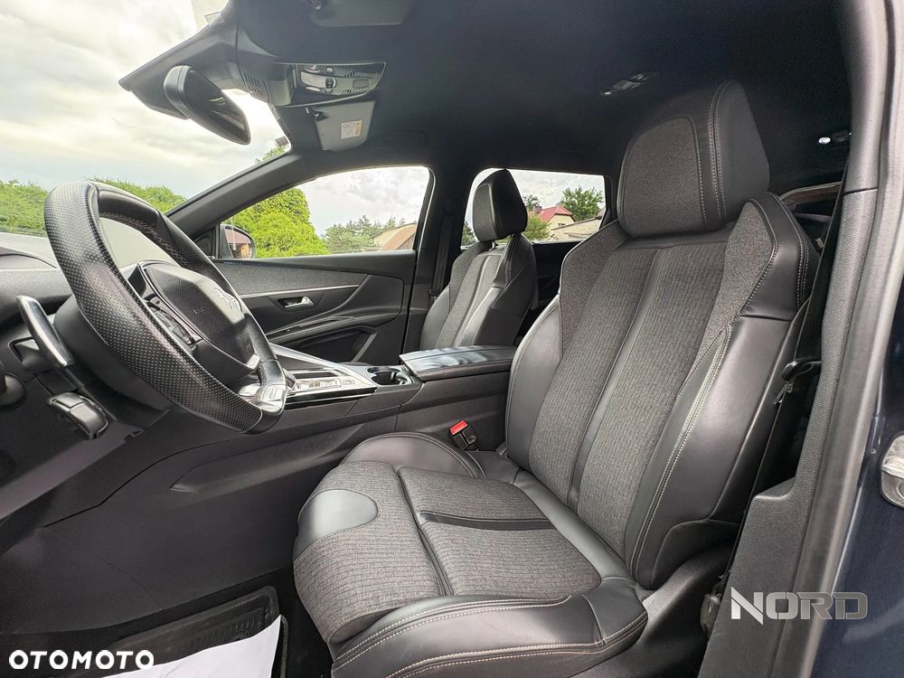 Peugeot 5008 THP 165 EAT6 Allure - 15