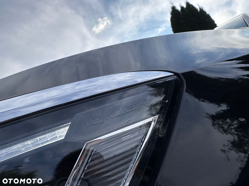 Volkswagen Passat 2.0 TDI EVO Elegance DSG - 40