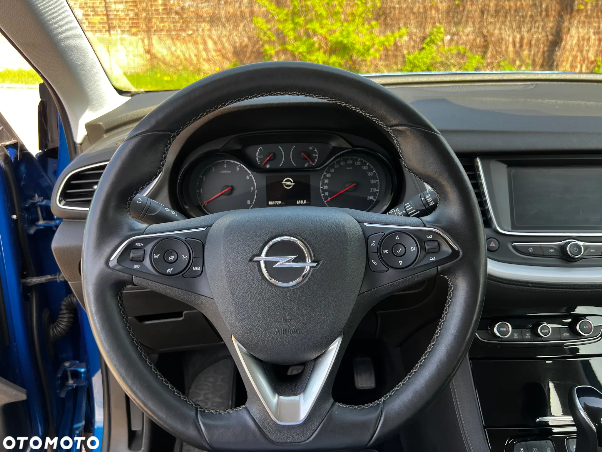 Opel Grandland X 1.2 T Enjoy S&S - 10