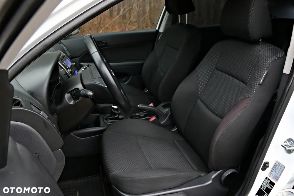 Hyundai i30 1.4 Blue Comfort - 31