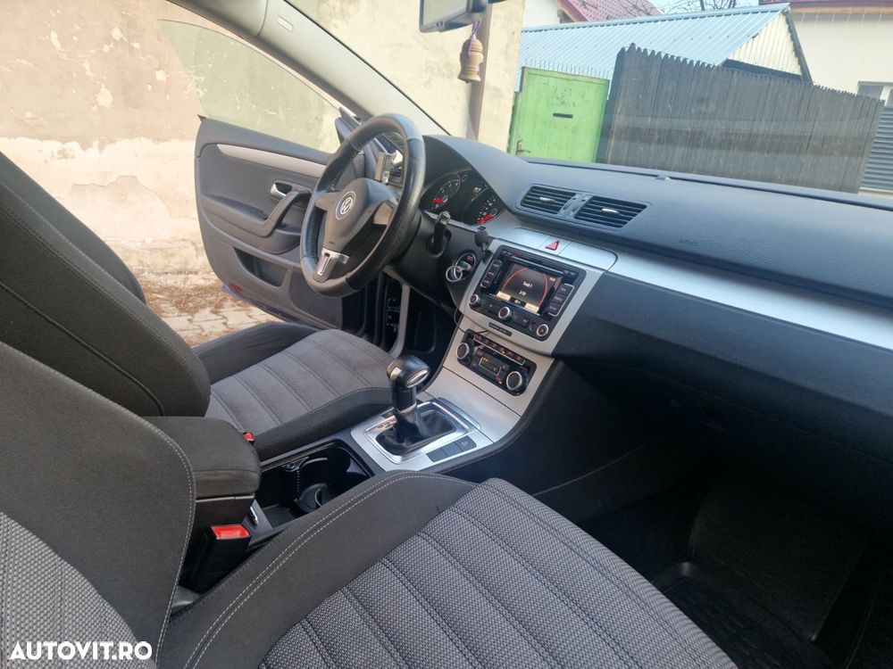 Volkswagen Passat 1.8 TSI DSG Sportline - 12