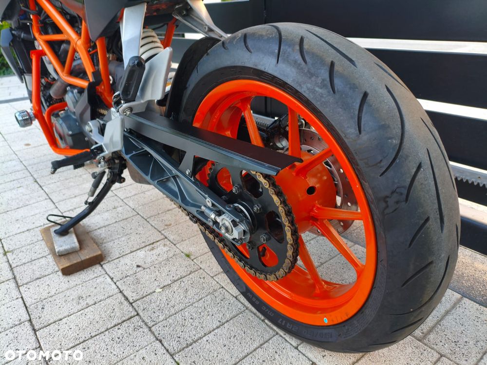 KTM Duke 390 - 9