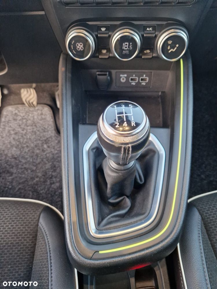 Renault Clio TCe 100 BUSINESS EDITION - 15