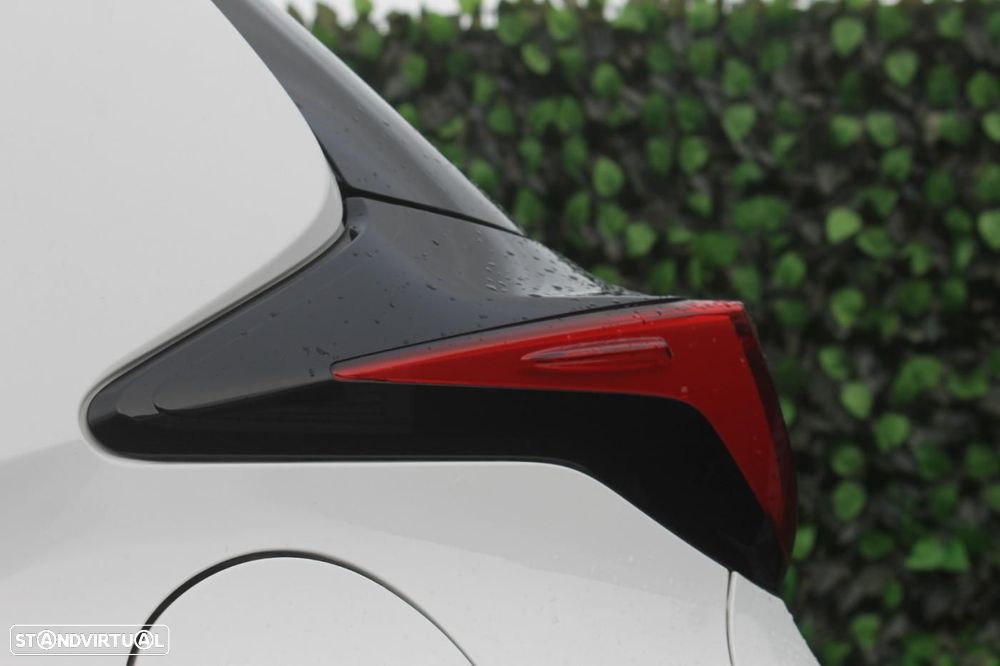 Toyota Yaris 1.5 HDF Exclusive - 32