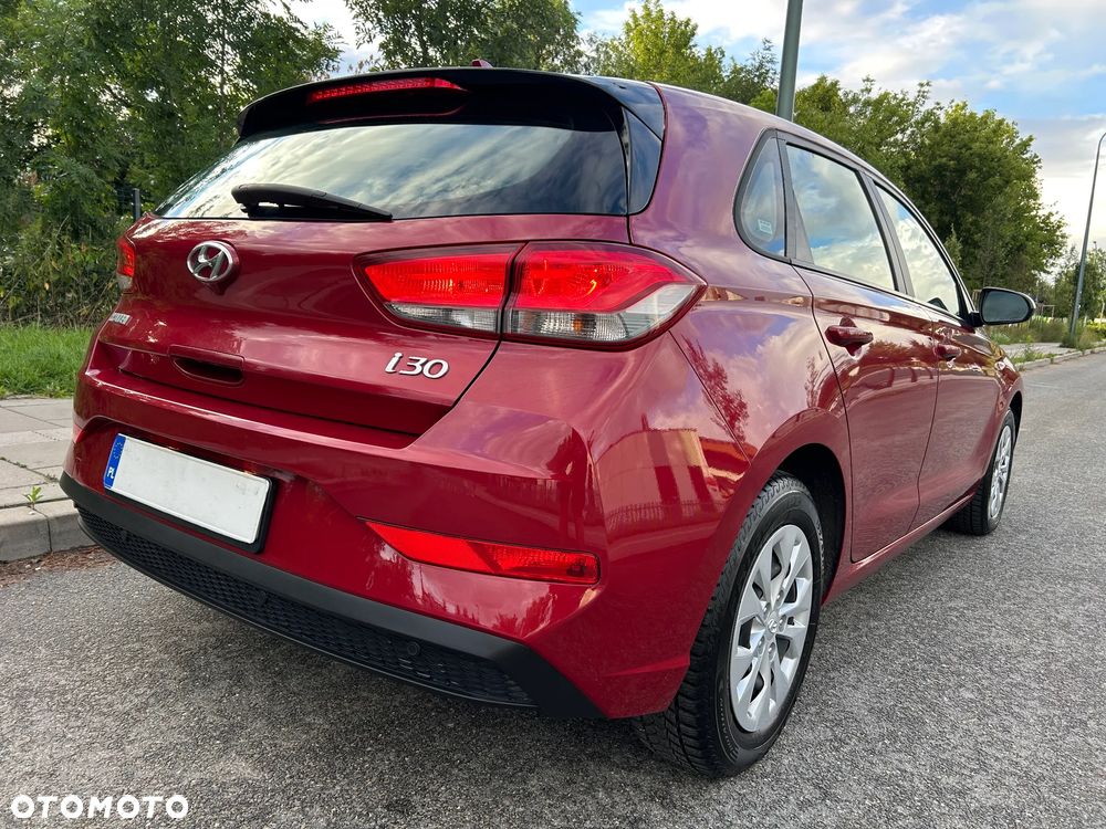 Hyundai i30 1.5 DPI Classic + - 32