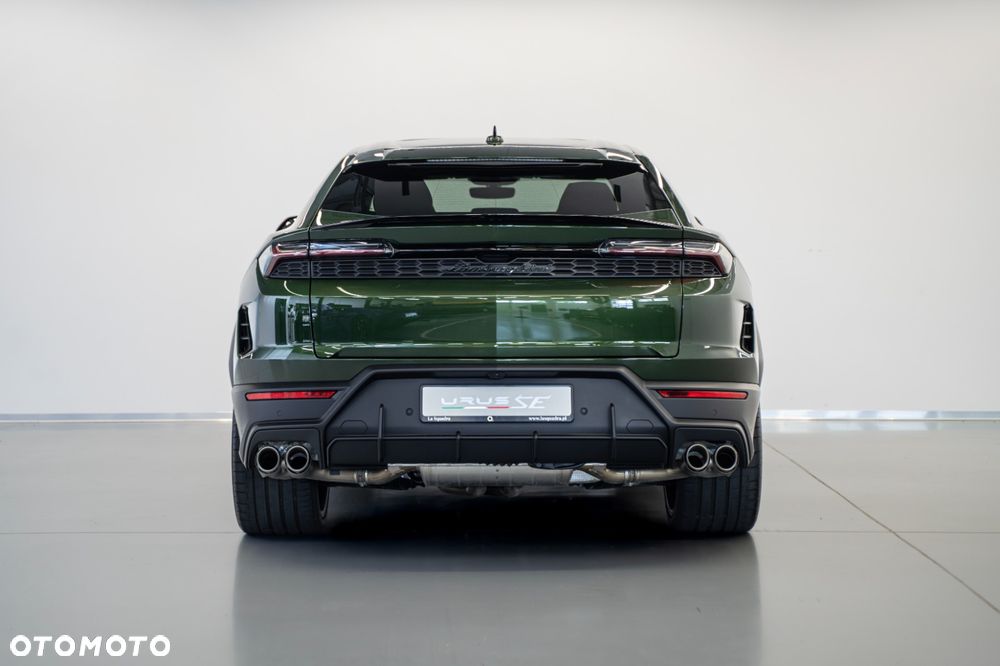 Lamborghini Urus - 5