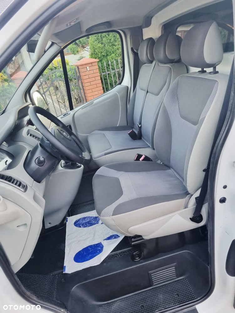 Opel Vivaro - 34