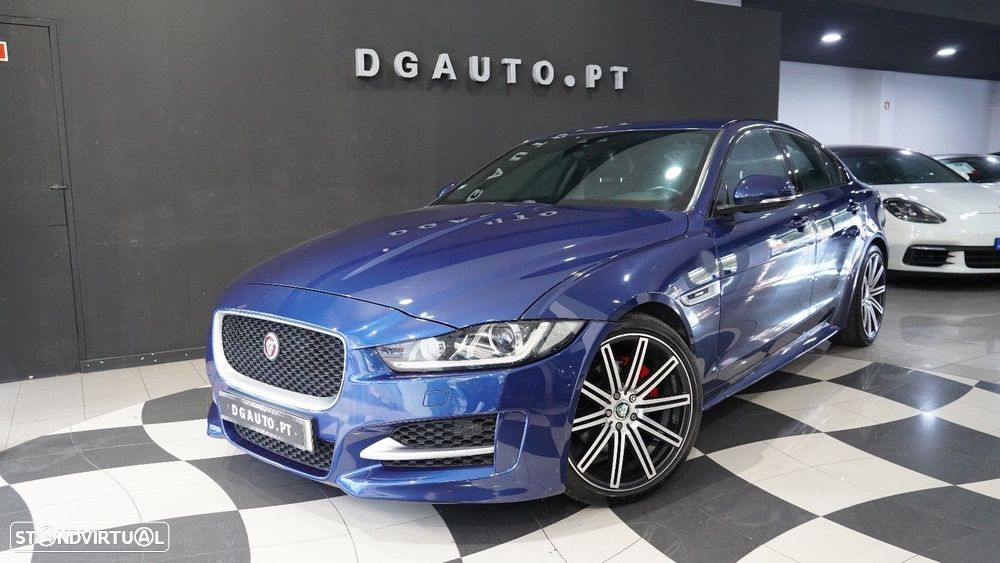 Jaguar XE - 2
