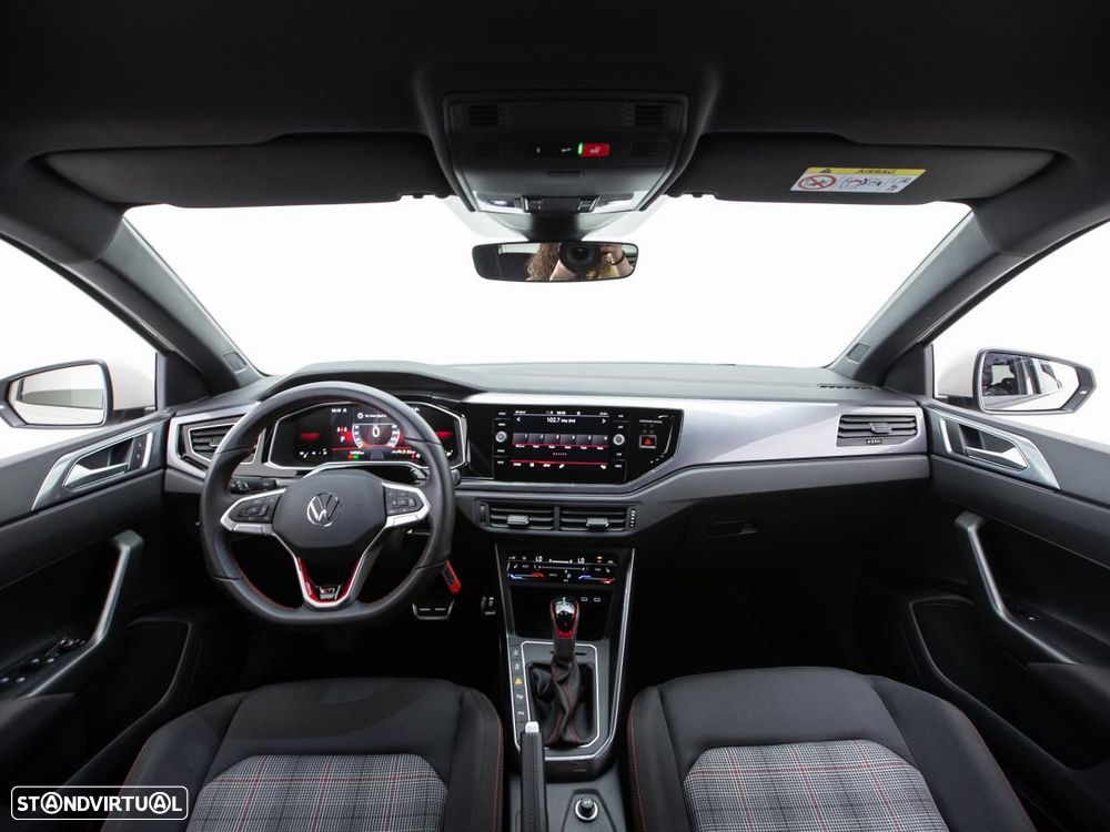 VW Polo 2.0 TSI GTI DSG - 7