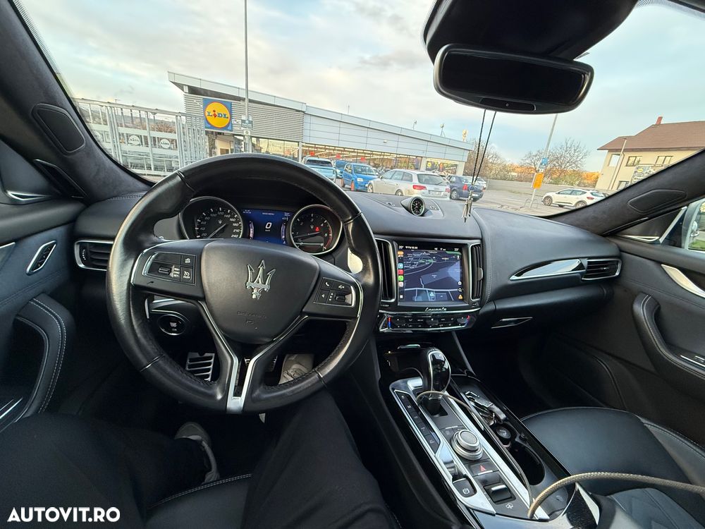 Maserati Levante - 16