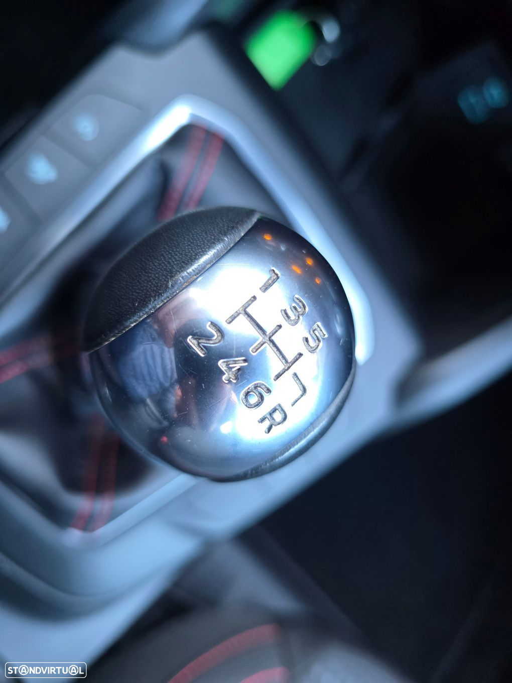 Ford Focus SW 1.0 EcoBoost MHEV ST-Line - 18