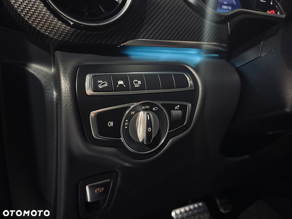 Mercedes-Benz Klasa V 300 d 9G-Tronic Exclusive (d³ugi) - 20