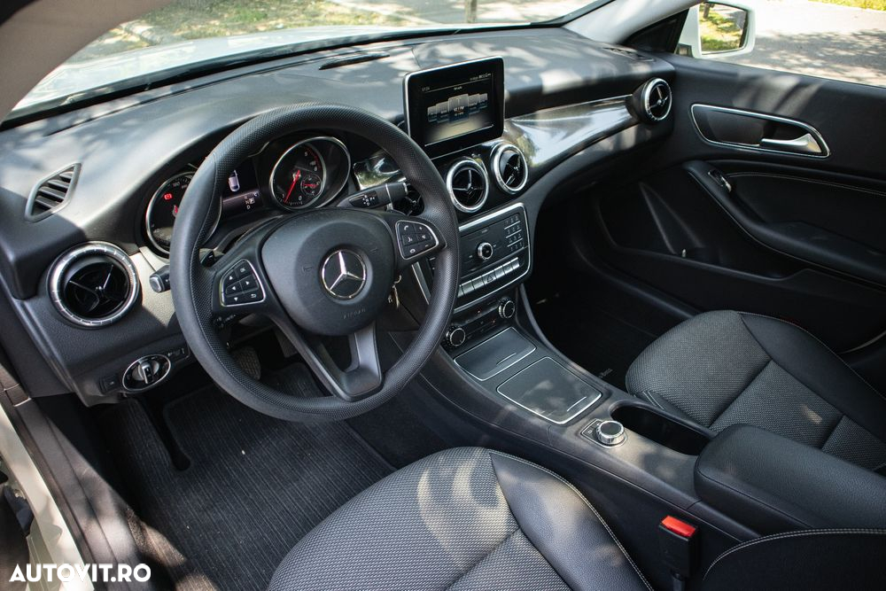 Mercedes-Benz CLA - 5